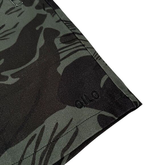 QILO x WRMFZY Men's EDC Shorts Black Brushstroke Camo Small - Picture 5 of 11